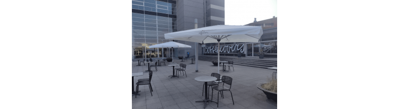 Solero Maestro Prestige Pro Horecaparasol – 300×400 & 400×400 cm | Gipro Parasols